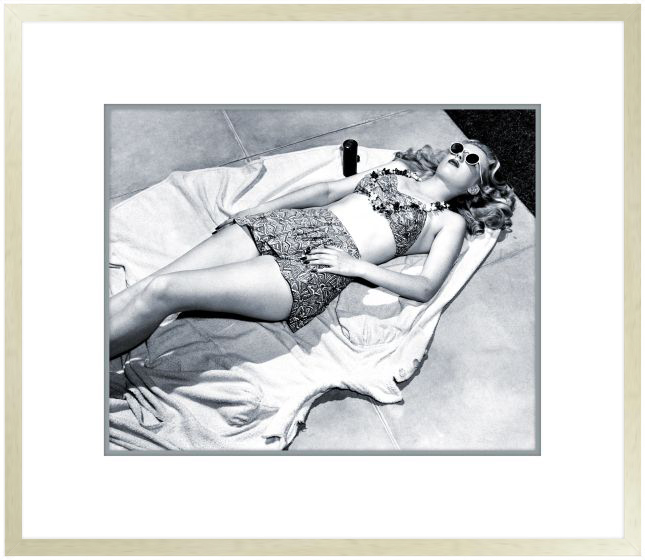 Художественный принт  Vintage Beach Beauties I IP20859VIS Iconic Pineapple